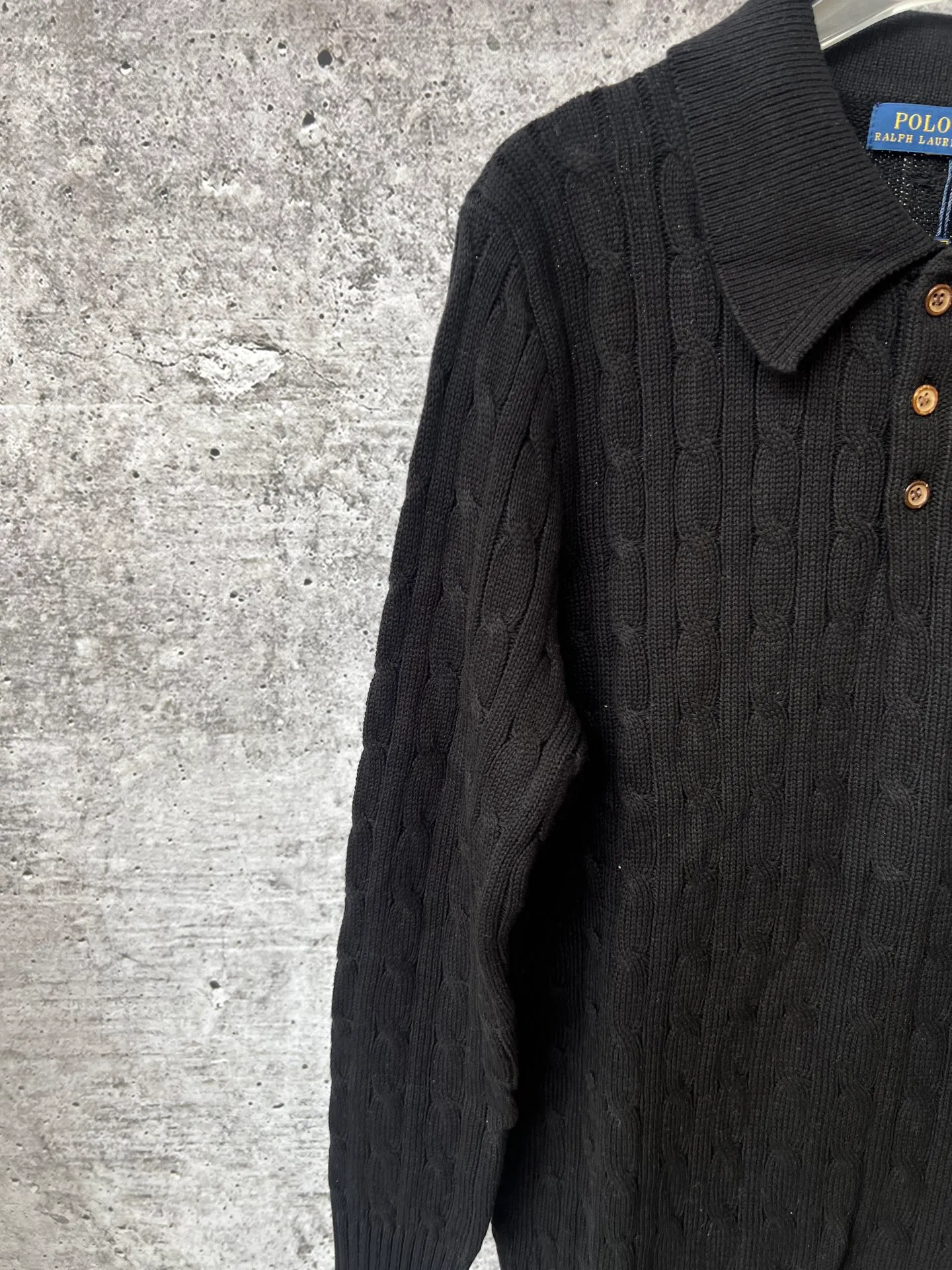 P240 Ralph Lauren fall lapel unisex polo sweater, made of the same pure cotton washed fabric as the original, all craftsmanship details restored to the original, buttoned lapel upper body with a lazy old money style